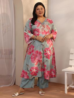 Extra love by Libas - Plus Size Women Muslin Three Fourth Sleeves Kurta With Pant
