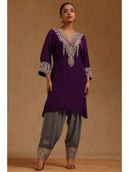 Soch - Crepe Three Fourth Sleeves Kurta With Salwar