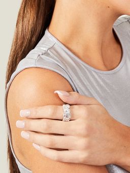 Accessorize London - Sterling Silver Cluster Band Ring White