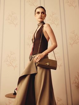 MIRAGGIO - Brown Cecilia Clutch With Detachable Strap (Medium)