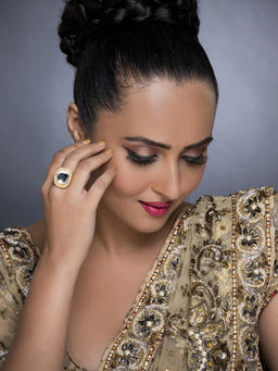 Sukkhi - Classy Kundan Gold Plated Pearl Ring for Women (SKR85671)