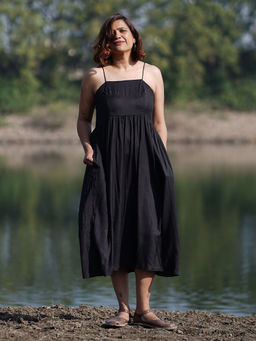 Chidiyaa - Chidiaya Sway Solace Handwoven Bamboo Dress