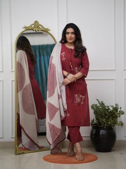 Gahan - Maroon Printed and Embroidered Kurta with Pant & Dupatta
