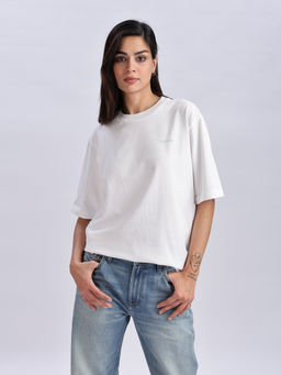 Calvin Klein - Typography Print Relaxed Fit Organic Cotton T-Shirt