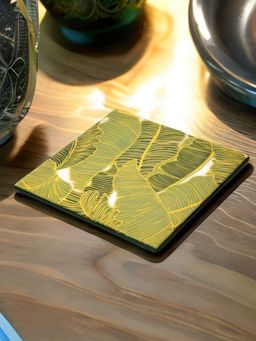 At Home by Nilkamal - Printed Mdf Wooden Trivet (Green)