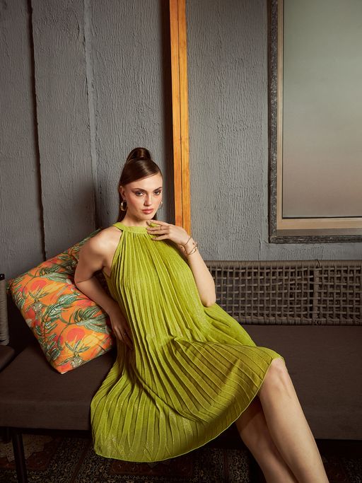 Buy KASSUALLY Halter Neck Pleated Dress Online