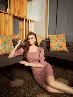 KASSUALLY - Square Neck Puff Sleeve Dress