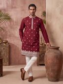 Maroon color option, Currently selected