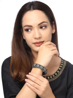 Yellow Chimes - Silver Green Stone Studded Lakshmi Designed Oxidised Bangle