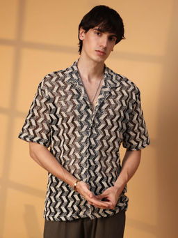 Campus Sutra - Mens Cream White and Midnight Black Chevron Knit Oversized Shirt