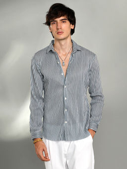 Campus Sutra - Mens Midnight Black and Powder White Pleat-Creased Shirt