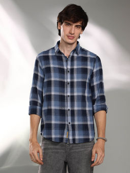 Campus Sutra - Mens Cream White and Aegean Blue Tartan Plaid Shirt