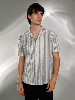 Campus Sutra - Mens Off-White and Midnight Black Striped-Weave Oversized Shirt