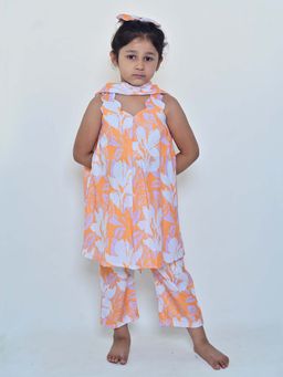 ARTH LIFE - Girls Orange Floral Printed Kurta with Pant and Dupatta
