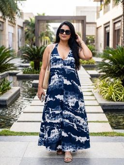Qurvii - Navy Blue Tie & Dye Crepe Regular Dress
