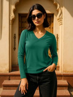 JUNEBERRY - Green Solid Lycra Regular T-Shirt