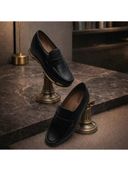 Black color option, Currently selected