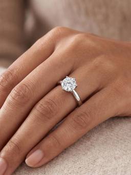 Nuyug - Saisha Solitaire Silver Ring