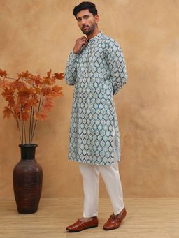 Jompers - Blue Printed Cotton Blend Kurta Pyjama with Thread Work