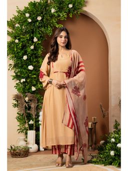 WOOMN - Caramel Rose Kurta with Pant & Dupatta