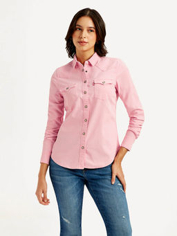 Levi's - Womens Solid Spread Collar Casual Shirt
