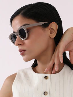 Haute Sauce - Womens The Gregory Wayfarer Sunglasses - Taupe Brown