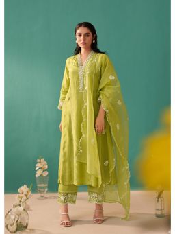 Autumnlane - Ira Fern Embroidery Kurta and Pant with Dupatta