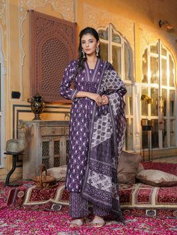 Vaamsi - Purple Printed Straight Kurta Palazzos with Dupatta