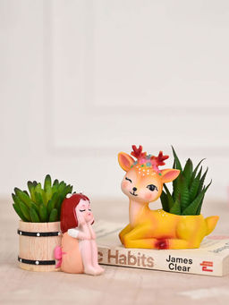 DecorTwist - Resin Table Top Planter, Set of 2