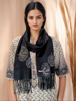 La Vastraa - Women Soft Wool Scarf with Floral Print & Tassel Ends - Black