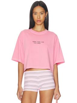 CLOSED - Cropped Boxy Women's Graphic Crop Top Pink