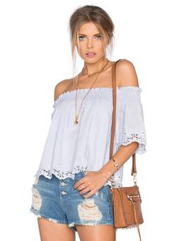 Tularosa - Carrissa Crochet Women's Sleeveless Halter Neck Crop Top Off White
