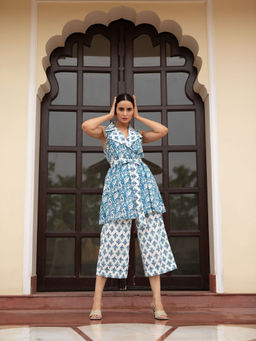 SHAAKHA - Blue Floral Printed Sleeveless Notched Lapel Jacket With Pant & Belt (Set of 3)