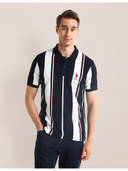 Navy Blue color option, Currently selected