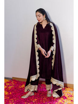 Empress Pitara - Ashni Wine Velvet Suit with Velvet Shawl (Set of 3)