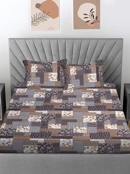 FABINALIV - Brown Cotton Blend Floral Bedsheet with 2 Pillow Covers (Super King)