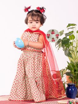 Vastramay - Girls Mint Green Lehenga Choli with Dupatta (Set of 3)