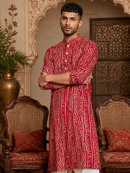 MULTI SHADES - Men Red Rayon Kurta