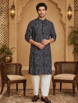 MULTI SHADES - Men Navy Blue Rayon Kurta