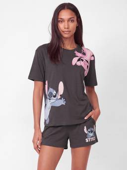 max - Women Stitch Character Shorts With T-Shirt