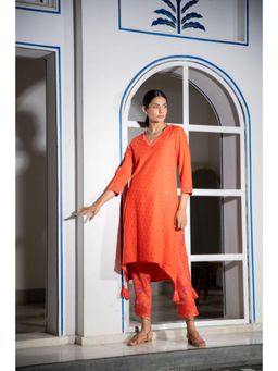 Naav - Noor Asymmetrical Kurta with Pant In Orange