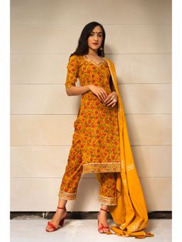 POMCHA - Mustard Yellow Hand Block Print Kurta (Set of 3)