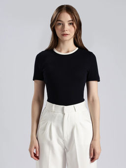 Tommy Hilfiger - Solid Slim Fit Cotton Black T-Shirt