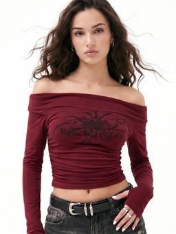 Outzidr - Red Off Shoulder Fitted Crop Top