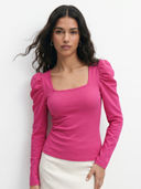 Pink color option, Currently selected