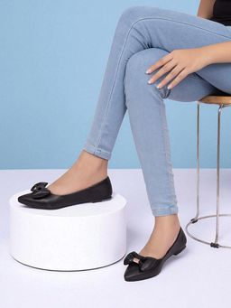 Truffle Collection - Black Solid Ballerinas