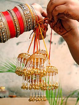 BeAbhika - White Golden Pearl Bridal Kaleeras (Pack Of 2)