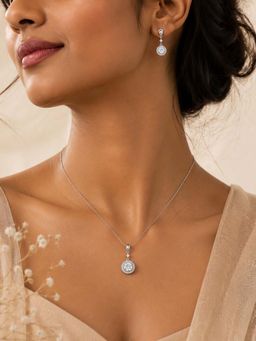 RUHA JEWELS - White Diora Halo Necklace with Earrings