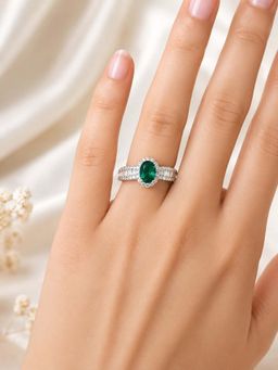 RUHA JEWELS - Green Noor Emerald Ring