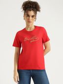 Red color option, Currently selected